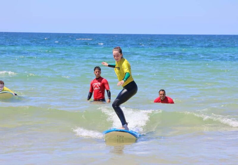 Albufeira: Surf Lesson with Wetsuit included - FAQ