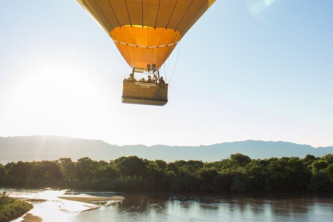 Albuquerque Hot Air Balloon Ride at Sunset - Group Size and Atmosphere