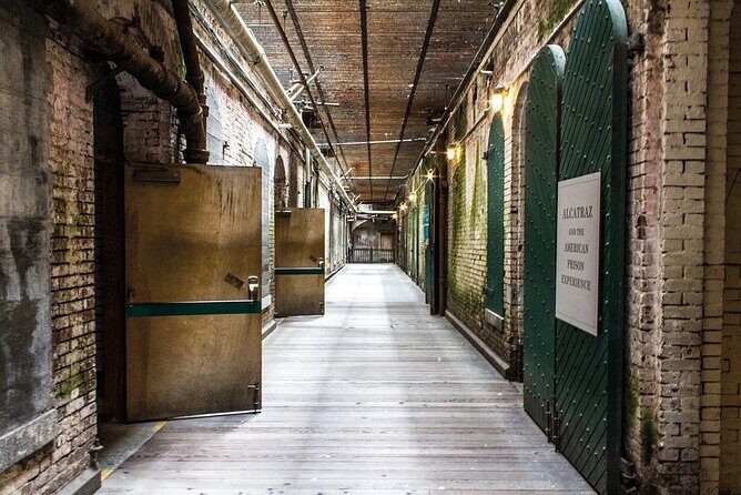 Alcatraz Prison Tour and Golden Gate Bridge Bike Rental - FAQs