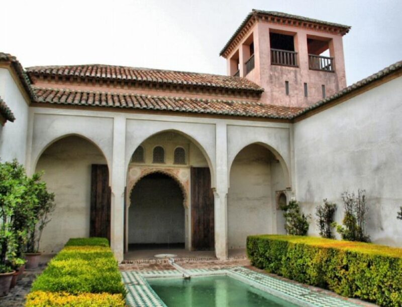 Alcazaba and Gibralfaro Private Tour. Skip The Line - An In-Depth Look at What’s Included
