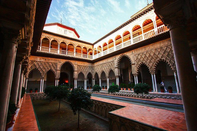 Alcazar & Cathedral of Seville Private Guided Tour - An Authentic Look at Seville’s Top Monuments: Alcazar & Cathedral Private Tour