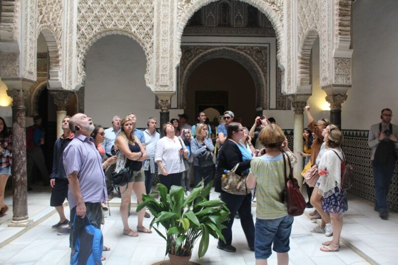 Alcázar Guided Tour & Rooftop Tour - Practical Details and Tips