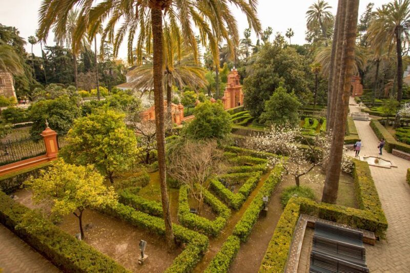 Alcázar of Seville Skip-the-Line Tickets and Guided Tour - FAQs