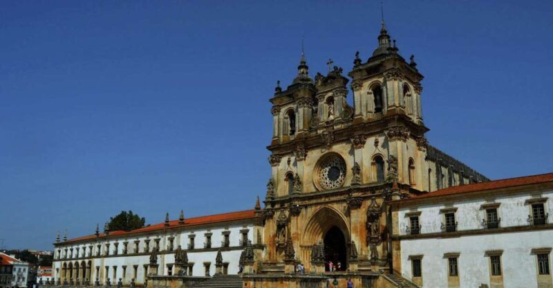 Alcobaça and Batalha Monasteries: Private Tour - FAQ