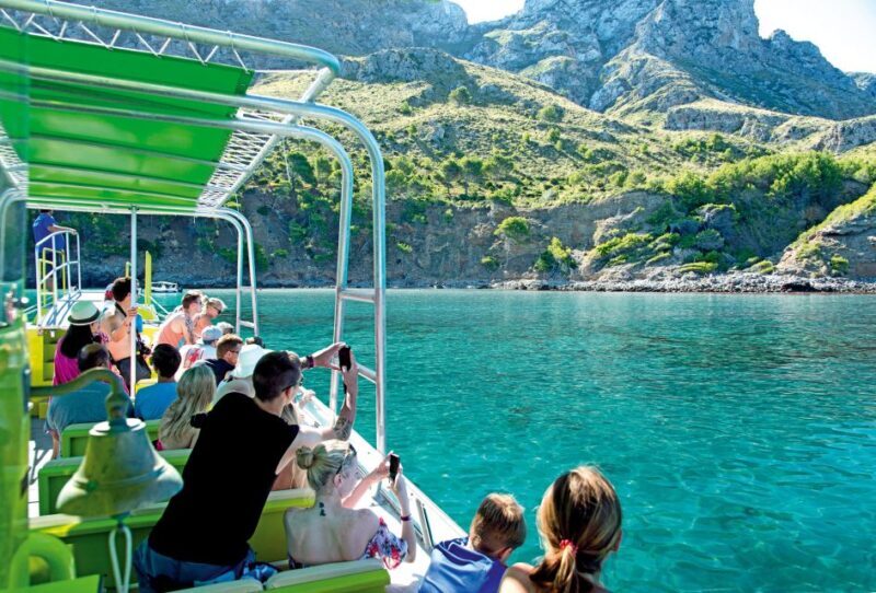 Alcudia: Caves & Coastline Boat Trip w/ Snorkelling - Authentic Perspectives from Travelers