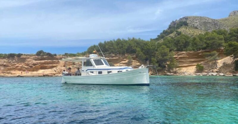 Alcudia: Private Sunset Boat Trip with Glass of Wine & Snack - Frequently Asked Questions