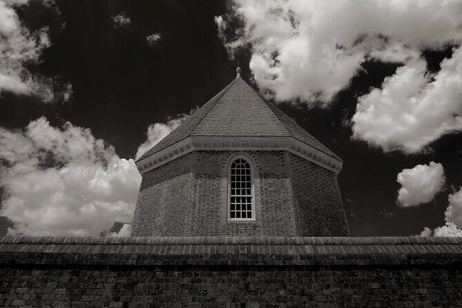 Ale and Apparitions Haunted Pub Crawl - A Practical Look at the Ale and Apparitions Haunted Pub Crawl