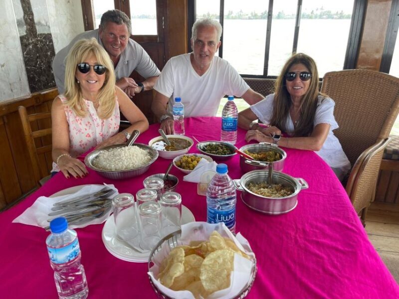 Aleppey Houseboat backwater Day Tour with Lunch and pickup - FAQ