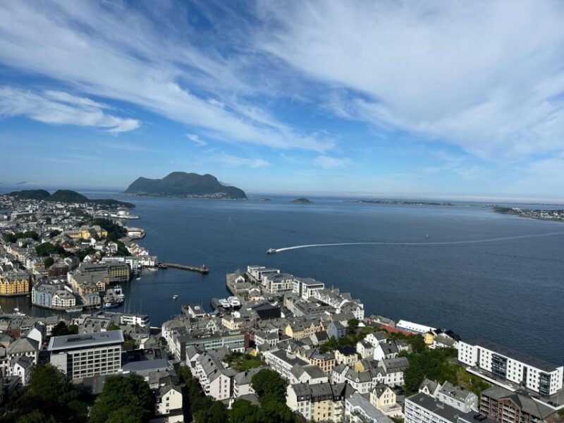 Ålesund: Giske and Godøy Islands Guided Sightseeing Tour - An In-Depth Look at the Tour Experience