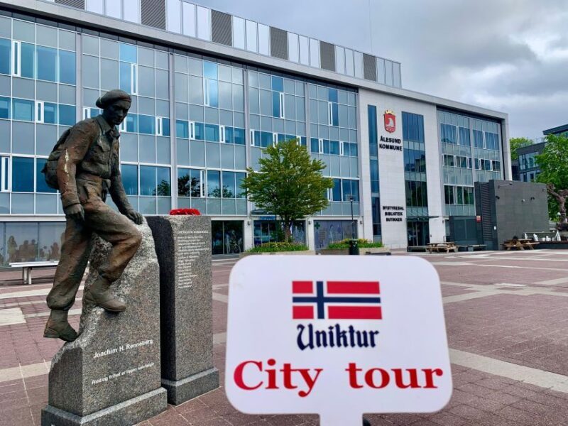 Alesund Private Sightseeing Tour on foot and by car - Value and Practical Tips