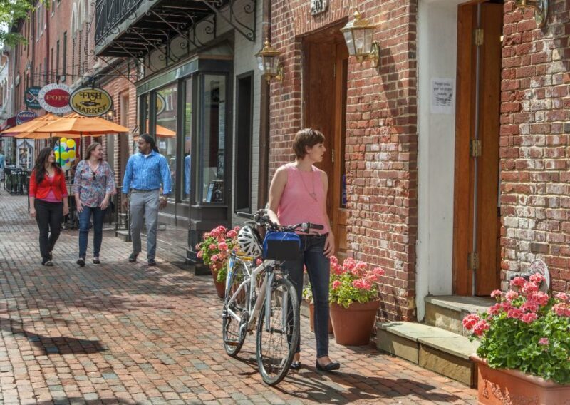 Alexandria, VA: Bike Rentals - Key Points