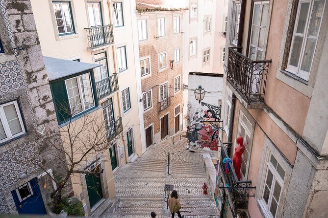 Alfama Walking Tour Lisbon - Exploring Alfama: A Deep Dive into the Tour Experience