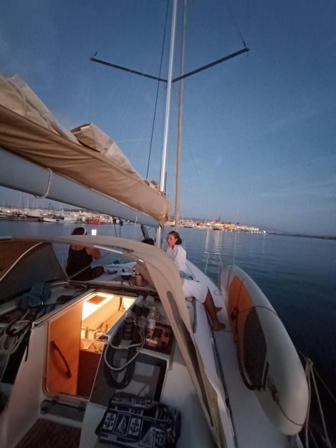 Alghero: Sunset Sailing Aperitif Experience - Setting the Scene: Location and Duration