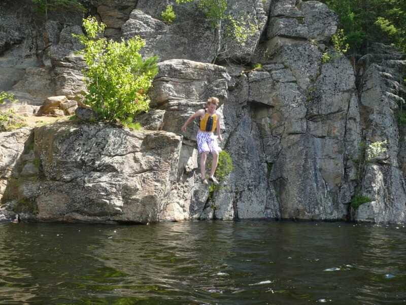 Algonquin Park: Guided Canoe Day Tour - FAQs