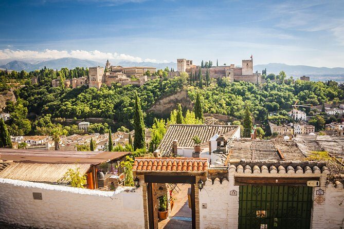 Alhambra, Albaicin and Sacromonte Guided Tour - Frequently Asked Questions