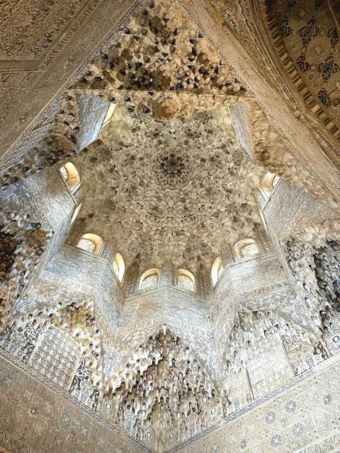 Alhambra and Nasrid Palaces Guided Tour with Tickets - Frequently Asked Questions