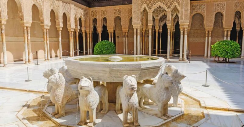 Alhambra & Nasrid Palace: Private Tour with Tickets - The Sum Up