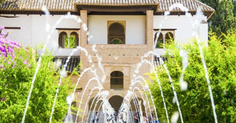 Alhambra, Nasrid Palaces and Albaicin Tour - An In-Depth Look at the Alhambra, Nasrid Palaces, and Albaicín Tour