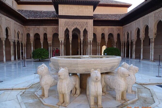 Alhambra Private Tour: Nasrid Palaces and Generalife - A Deep Dive into the Alhambra Private Tour Experience