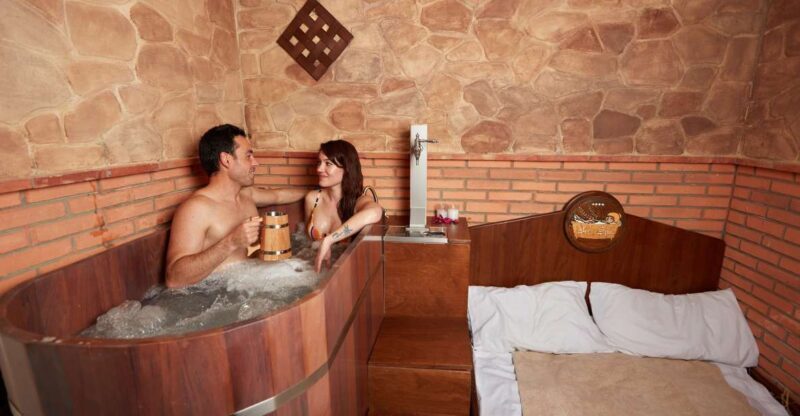 Alicante: Beer Spa Experience with Tastings and Snacks - Key Points