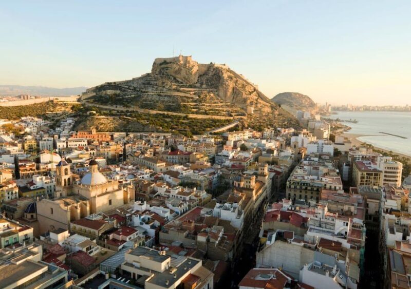 Alicante: Bullring and Castle Guided Tour with Taxi Transfer - The Experience from Real Travelers