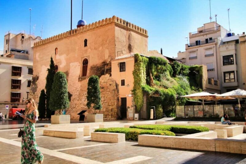 Alicante & Elche: Day Trip with visit to the Santa Bárbara Castle - FAQ