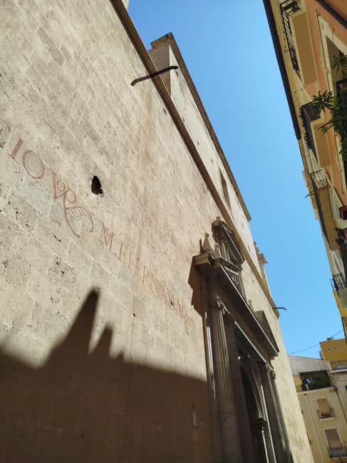 Alicante Essentials: 2-Hour Walking Tour with a Local Guide - Who Will Get the Most Out of This Tour?