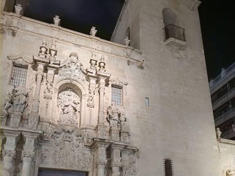 Alicante: Night Walking Tour - Who Will Love This Tour?