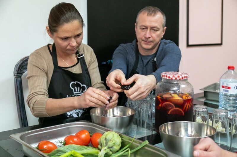 Alicante: Paella and Sangría Workshop with Market Visit - Key Points