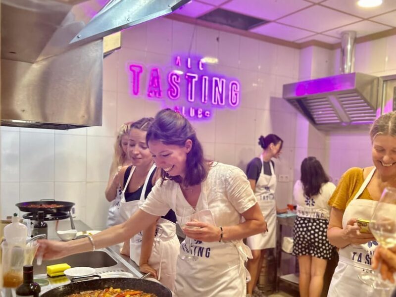 Alicante Paella Cooking Class, Tapas, Drinks and Market - Key Points