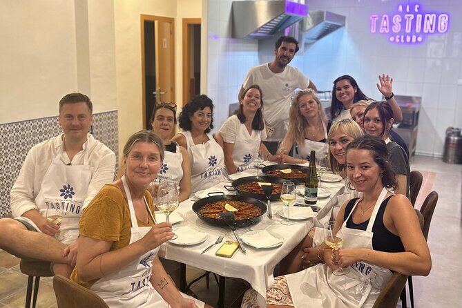 Alicante Paella Cooking Class, Tapas, Drinks and Marketplace - Detailed Breakdown of the Itinerary