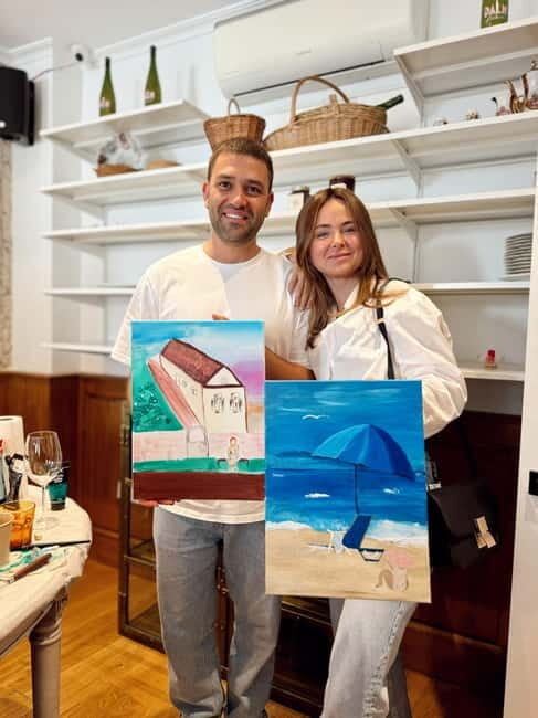 Alicante: Private Art Experience for Couples  Paint & Sip - Key Points