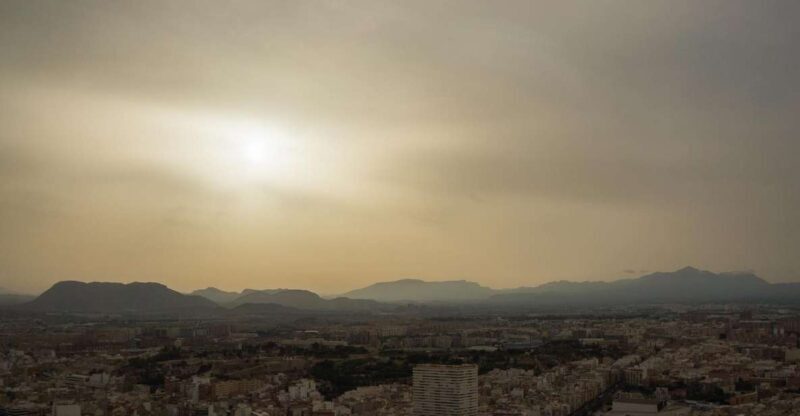 Alicante: Private Walking Tour with a Local - Discover Alicante Through the Eyes of a Local