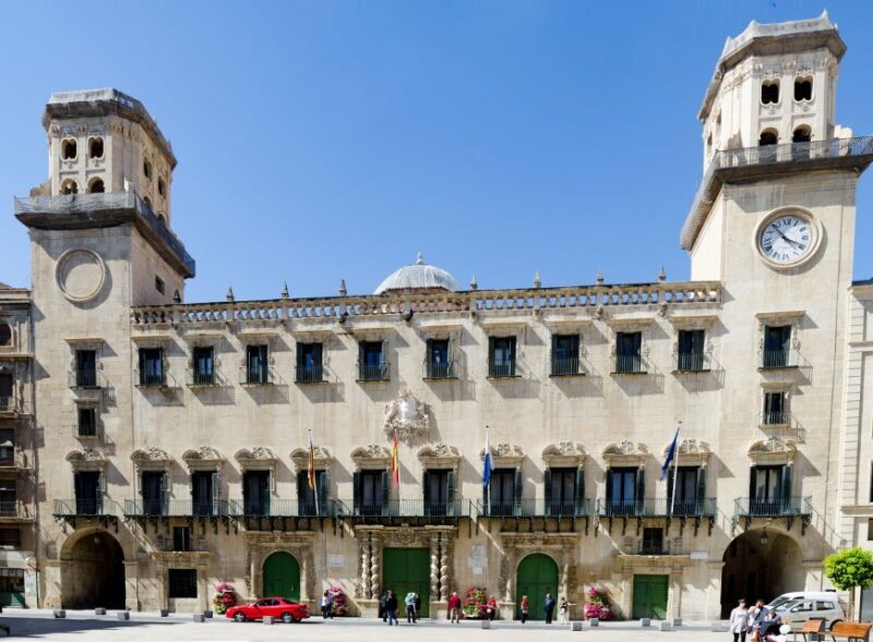 Alicante: Private Walking Tour with a Local - The Value of the Tour