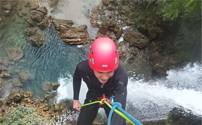 Alicante: Water Canyoning in Gorgo de la Escalera Ravine - An In-Depth Look at Water Canyoning in Gorgo de la Escalera