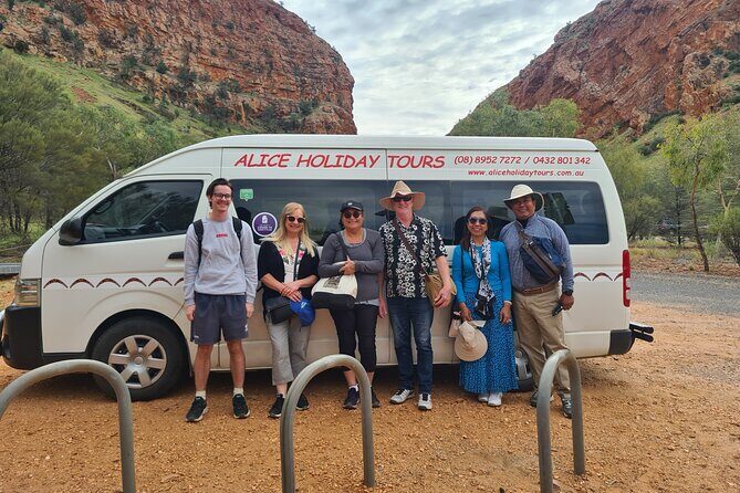 Alice Springs Airport to West MacDonnell Half-Day Tour - Exploring the West MacDonnell Ranges: A Closer Look