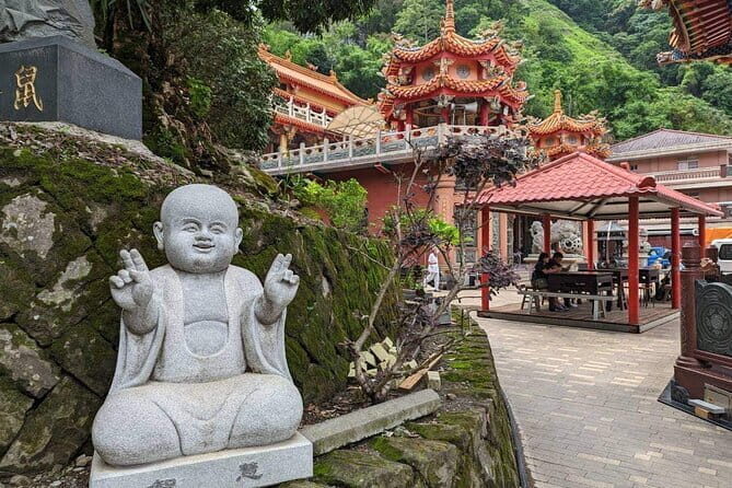 Alishan One Day Tour from Taichung - Key Points