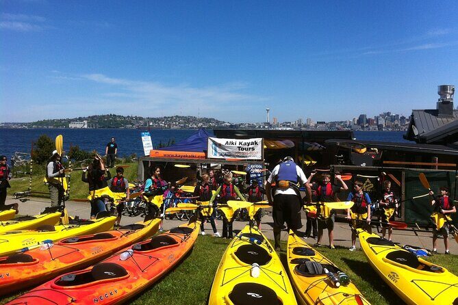 Alki Lighthouse Sea Kayak Tour - Key Points