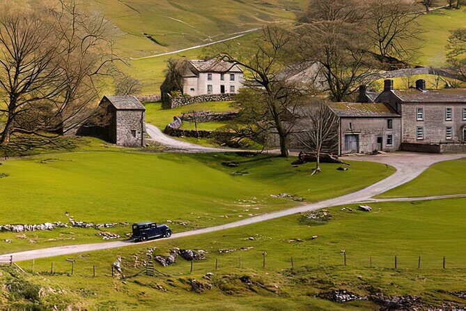 "All Creatures Great and Small" Tour from the Lake District - A Detailed Look at the "All Creatures Great and Small" Tour