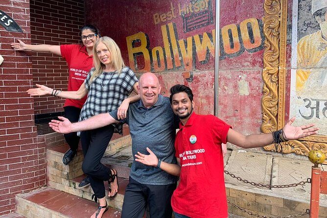 All In One Combo Tour of Mumbai City, Dabbawalas, Dhobhi Ghat, Slums & Bollywood - Who Should Consider This Tour?