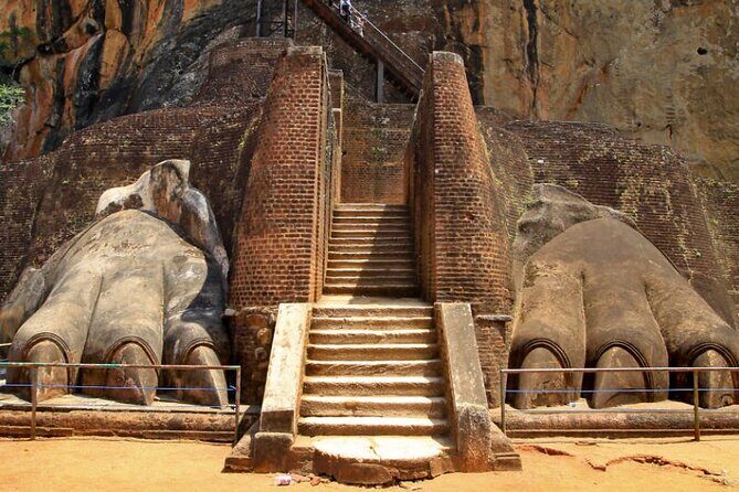All-inclusive Day Tour of Sigiriya & Dambulla from Colombo - Discover the Best of Sri Lanka: Sigiriya & Dambulla All-Inclusive Day Tour from Colombo