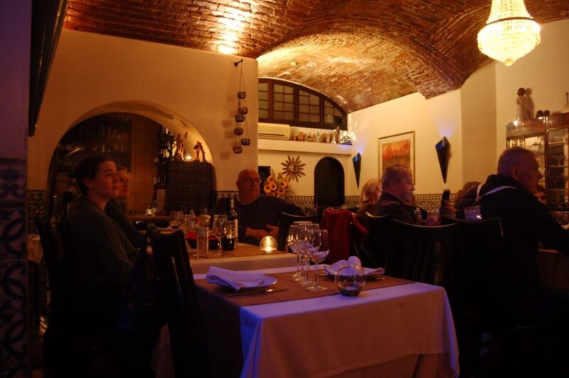 All-inclusive Fado Tour: Show & Dinner. Lisbon at Night - Frequently Asked Questions