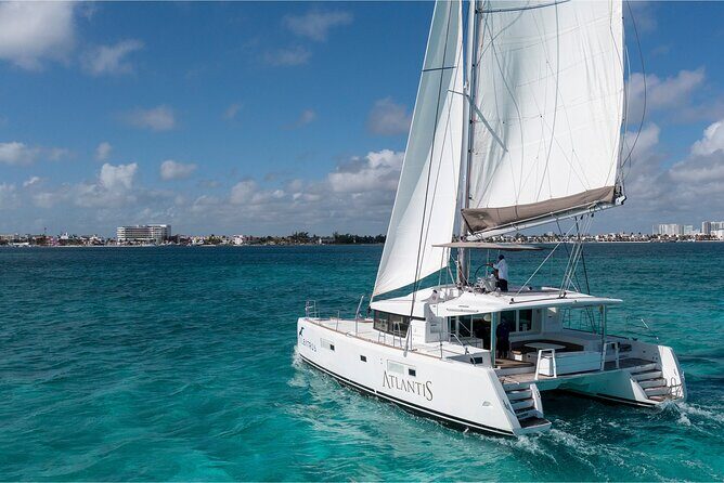 All Inclusive Isla Mujeres Catamaran Tour with Beach Club - A Day on the Caribbean: All-Inclusive Isla Mujeres Catamaran Tour with Beach Club