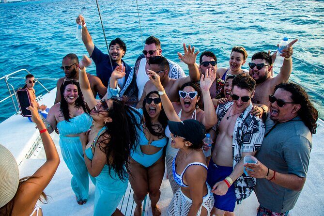 All Inclusive Isla Mujeres Catamaran Tour with Beach Club - Key Points