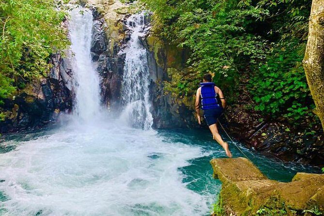 All Inclusive : Jumping Sliding at Aling- Aling Waterfall - Handara Gate - Lunch - Who Will Love This Tour?