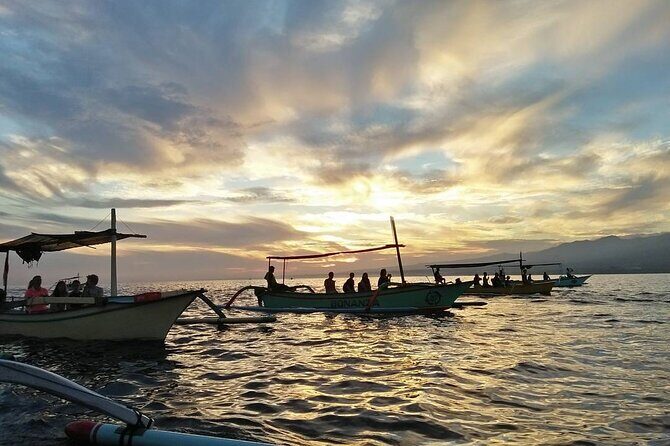 All inclusive Lovina Dolphins Sunrise tour, Waterfall & Temple - An In-Depth Look at the Lovina Dolphins Sunrise Tour