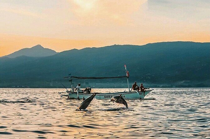 All inclusive Lovina Dolphins Sunrise tour, Waterfall & Temple - FAQ