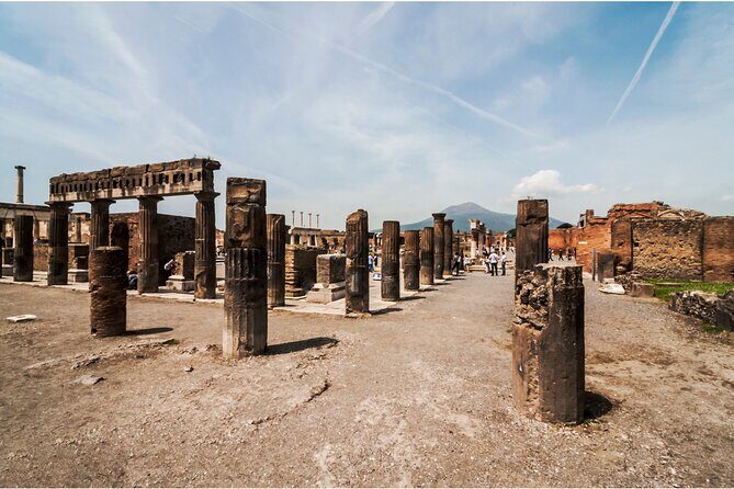 All Inclusive Pompeii, Pizza Class, Olive Oil Experience - Exploring Pompeii with a Local Guide