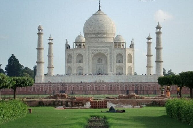 All Inclusive Private Day Tour to Taj Mahal from Delhi by Car - Exploring the Itinerary in Detail