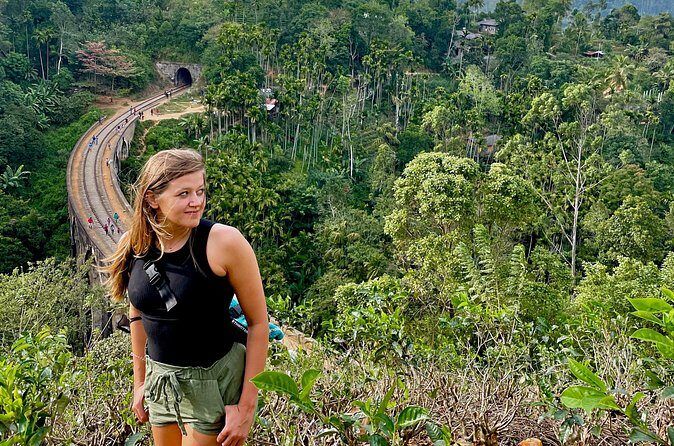 All inclusive private Ella Day Tour with Train Ride & Teafactory - Additional Notes